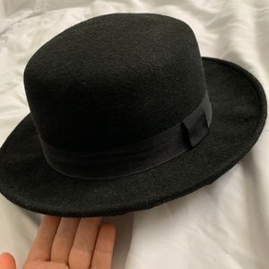 100% Wool Urban Outfitters Hat